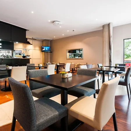 Exe Campus 4* Cerdanyola del Valles