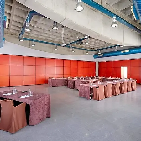 Hotel Exe Campus 4*