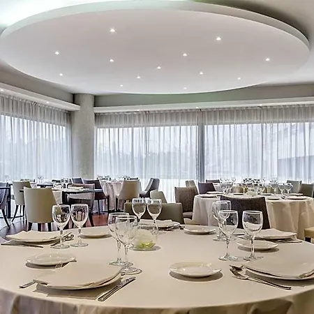 Hotel Exe Campus 4*