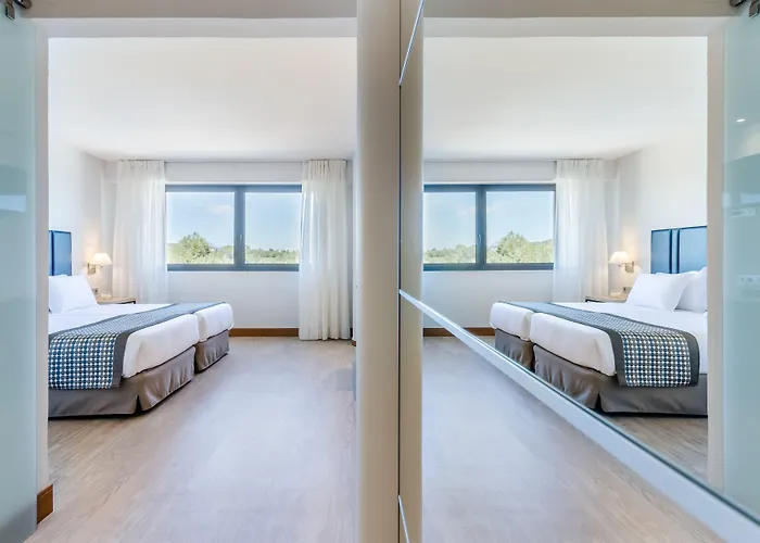 Exe Campus 4* סרדניולה דל ואלס
