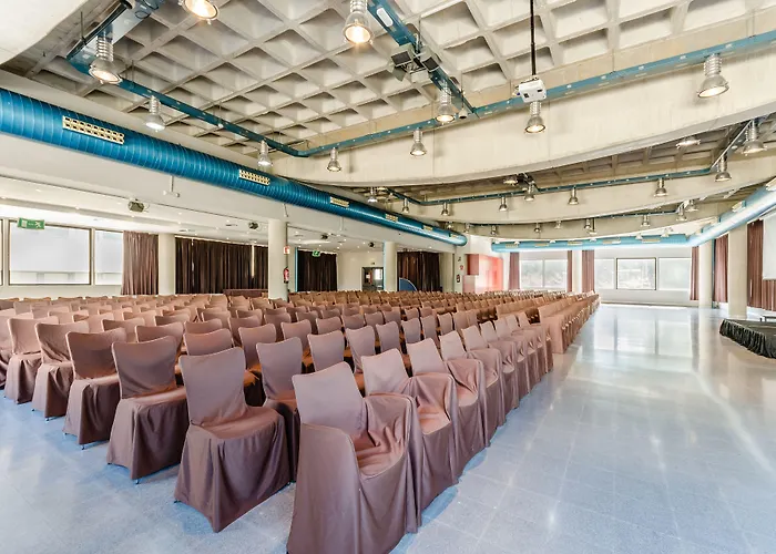 Exe Campus מלון 4*
