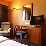 Exe Campus 4*