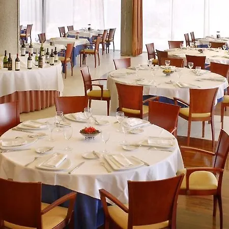 Hotel Exe Campus 4*